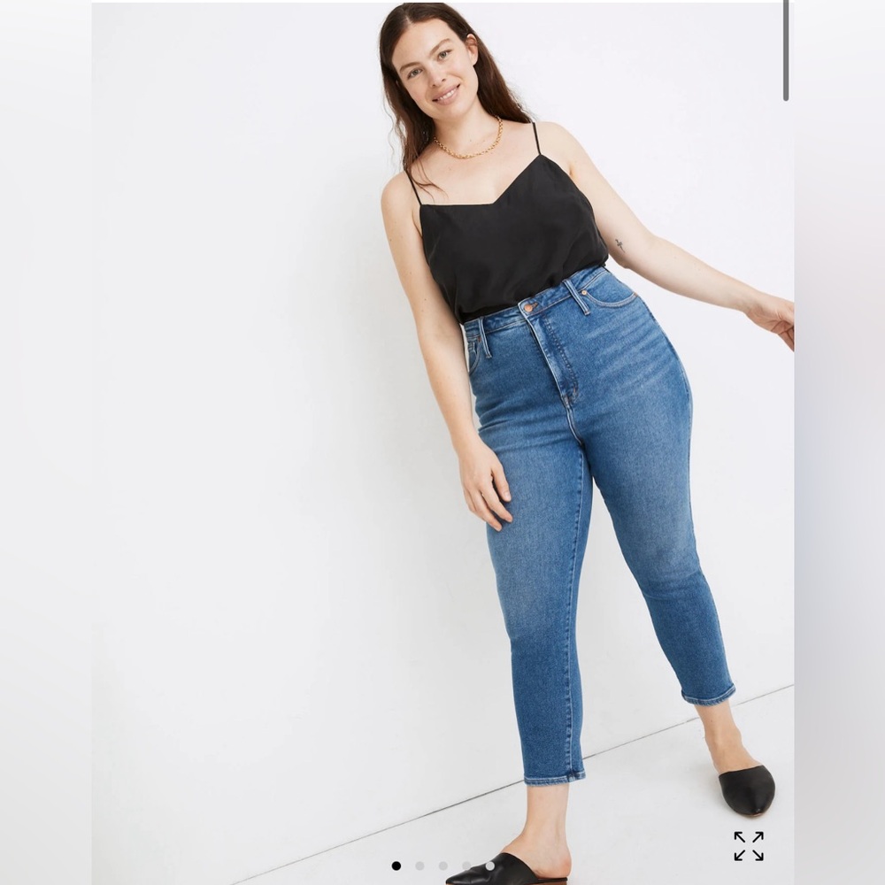 Madewell Tall Curvy‎ Stovepipe Jeans in Manchester Wash.